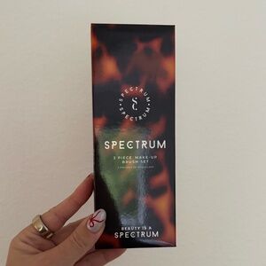 Spectrum 3 Piece Make-Up Brush Set